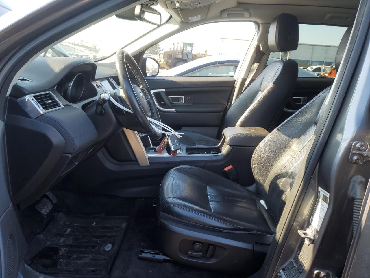 2017 Land Rover Discovery - Image 7