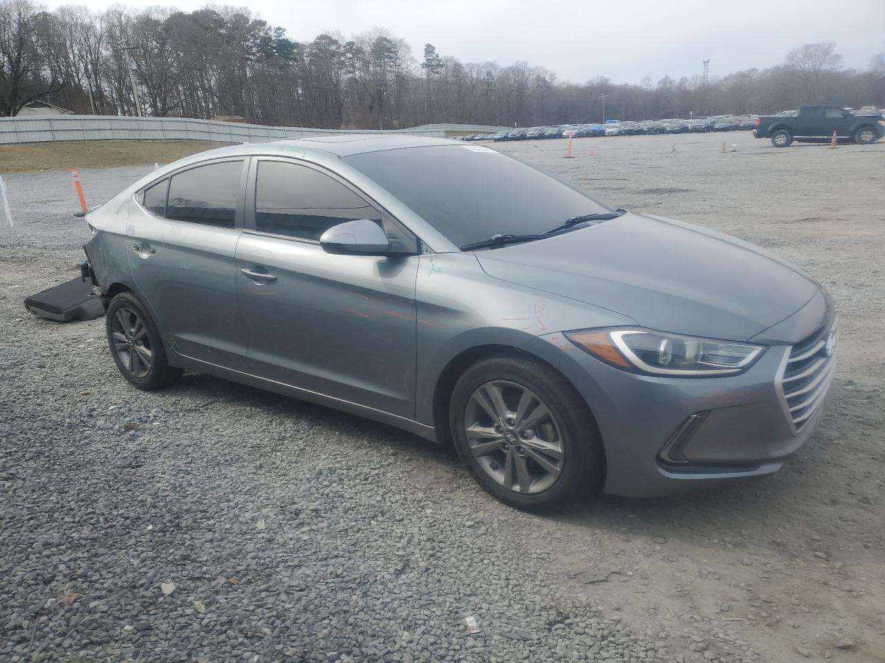 2018 Hyundai Elantra - Image 4