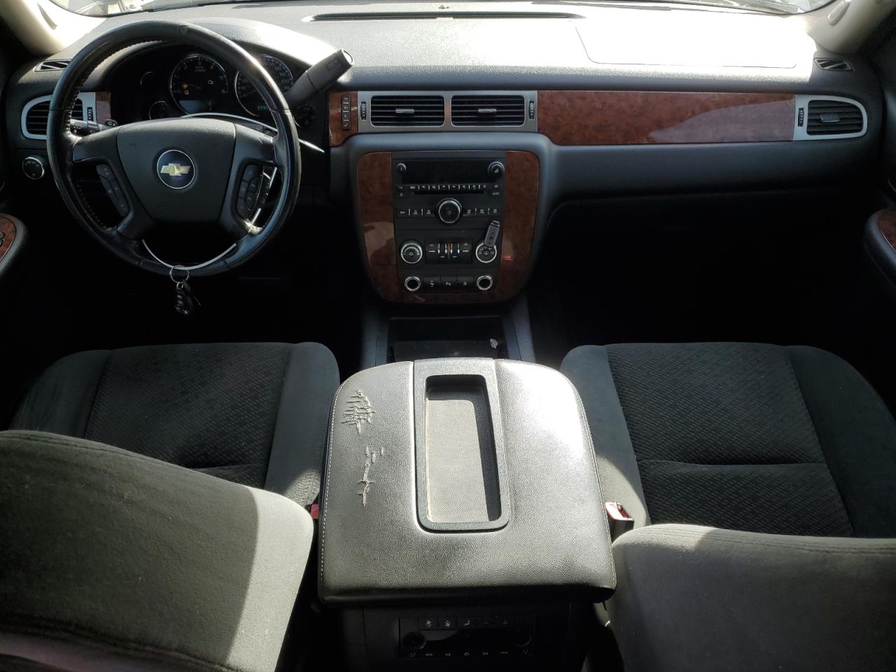 2007 Chevrolet Tahoe - Image 8