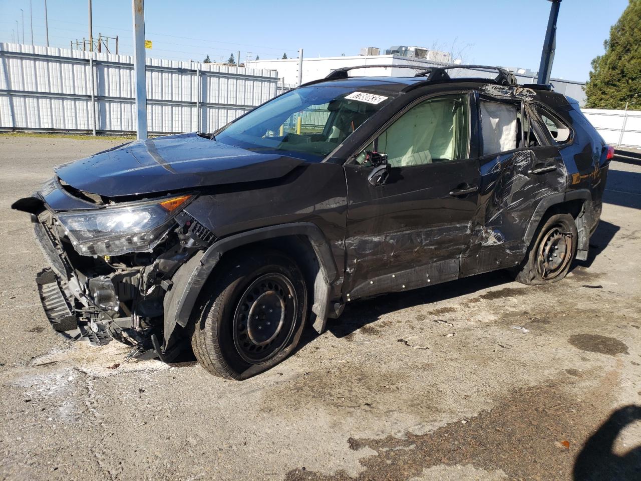 2019 Toyota Rav4 Le for Sale in Sacramento, CA - Front End
