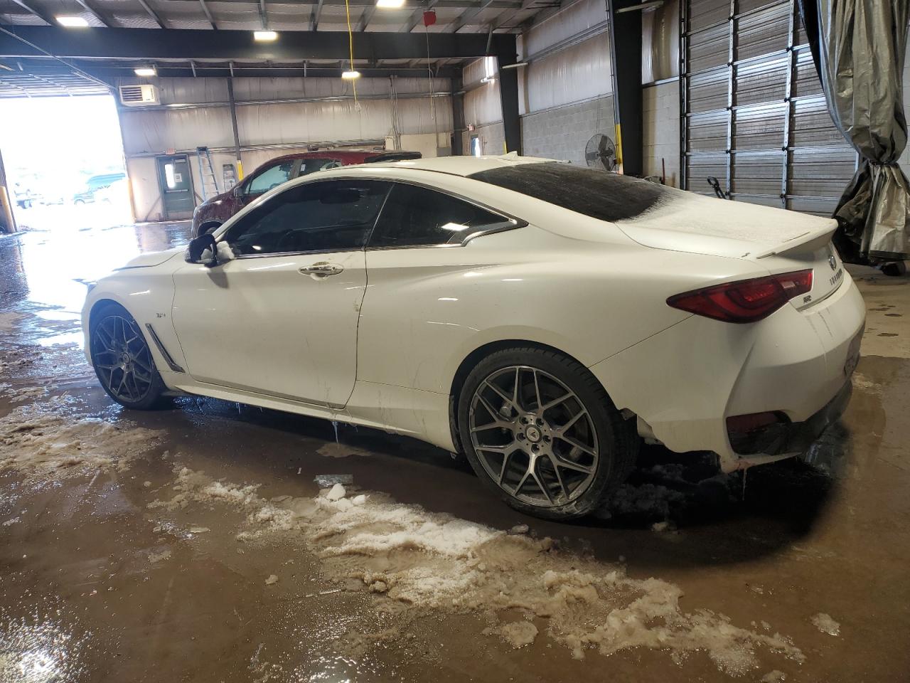 2018 Infiniti Q60 - Image 2