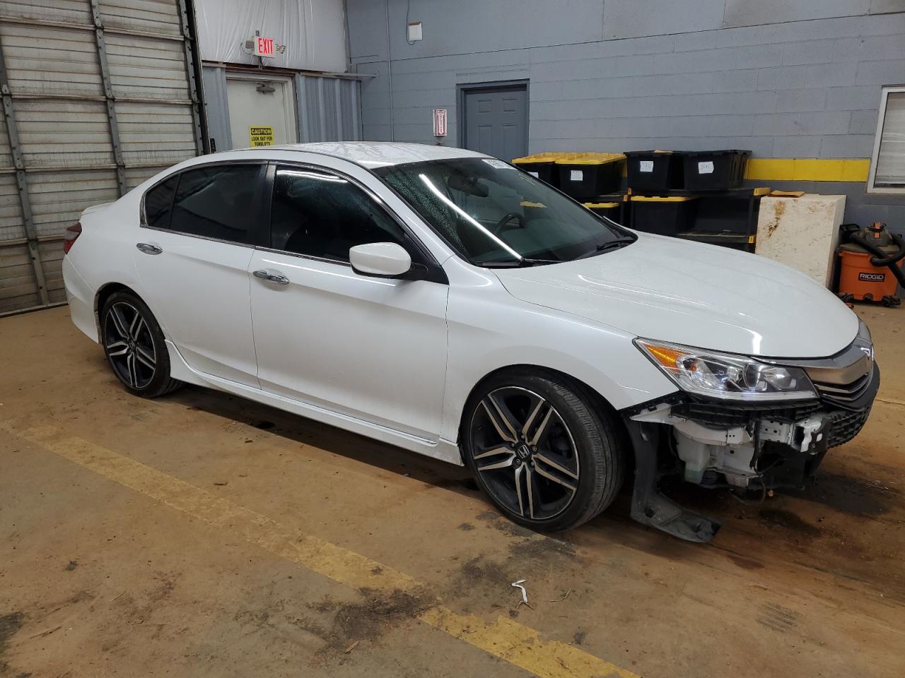 2016 Honda Accord - Image 4