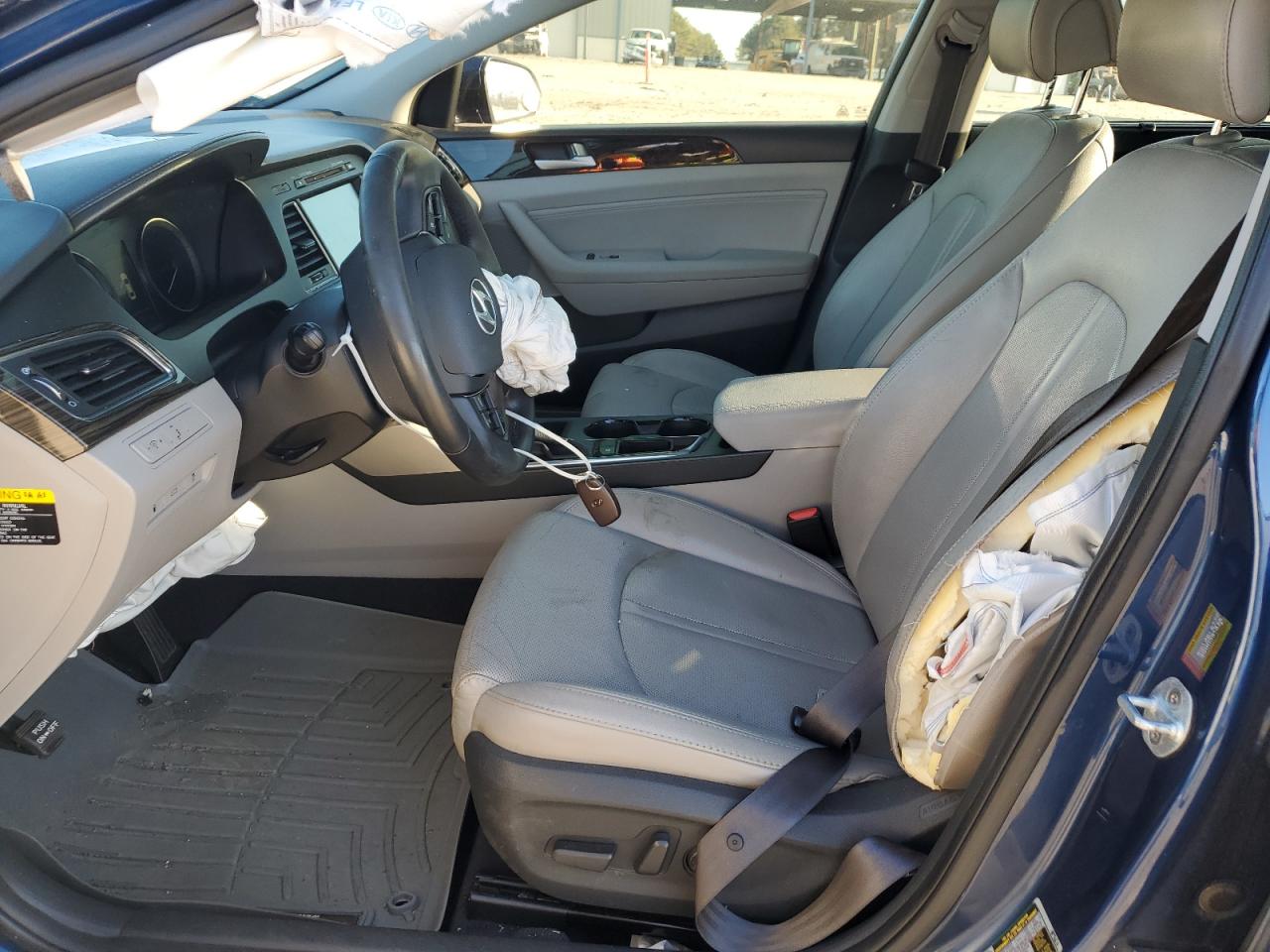 2016 Hyundai Sonata - Image 7