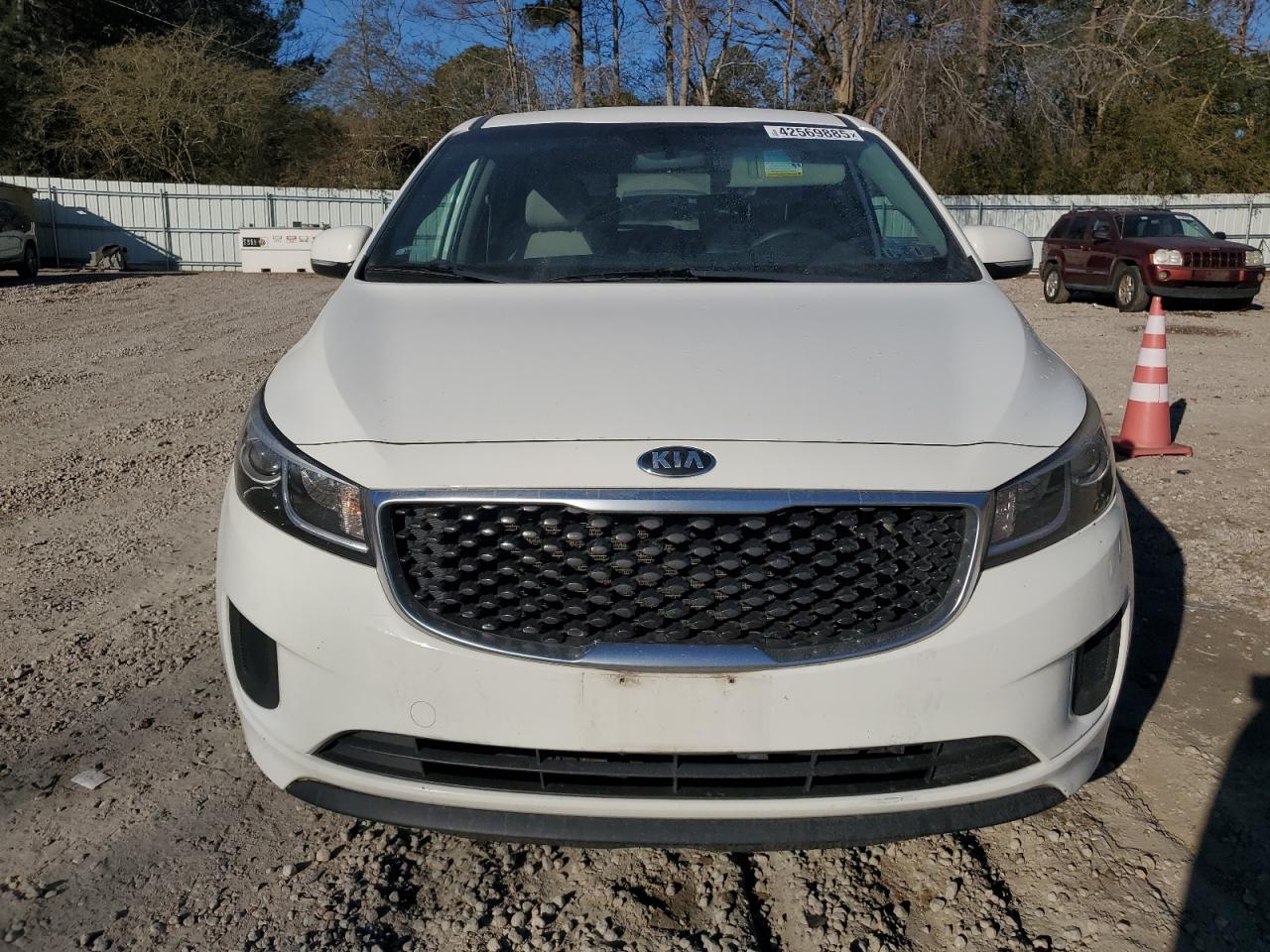 2016 Kia Sedona - Image 5
