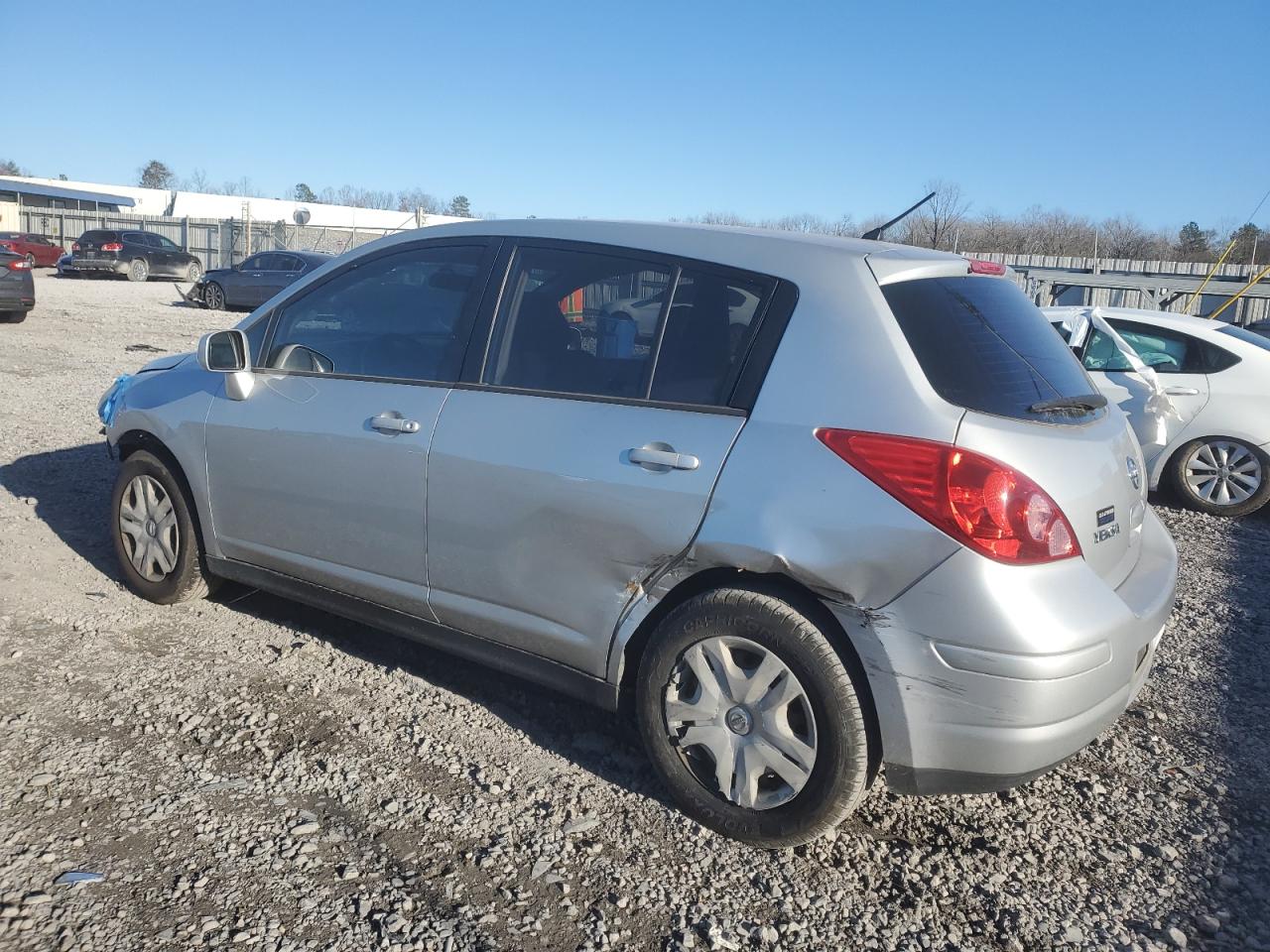 2012 Nissan Versa - Image 2