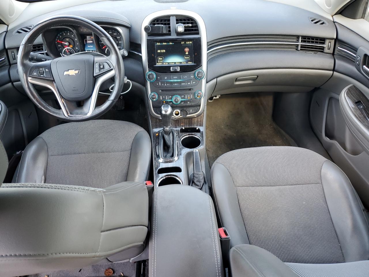 2015 Chevrolet Malibu - Image 8