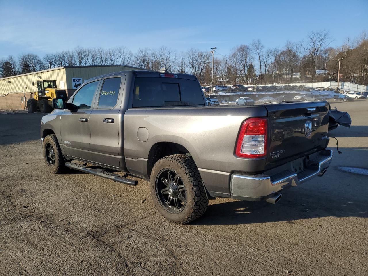 2020 RAM 1500 - Image 2
