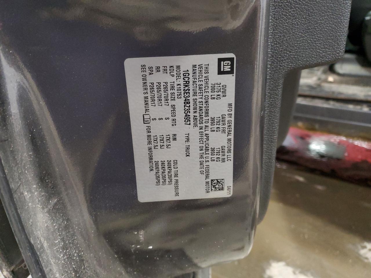 2011 Chevrolet Silverado - Image 12