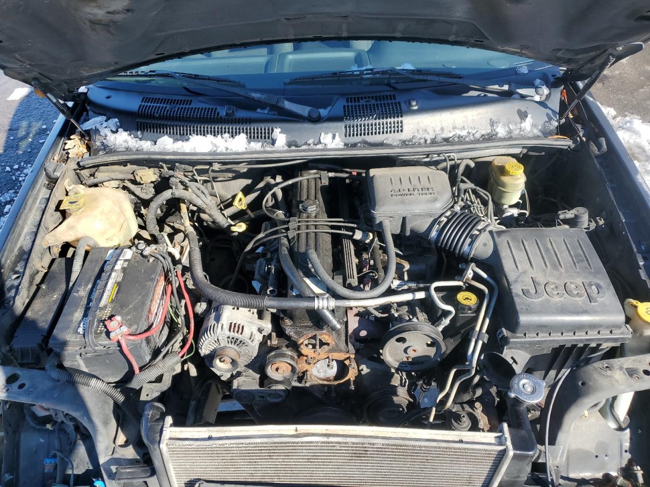 2004 Jeep Grand Cherokee - Image 12