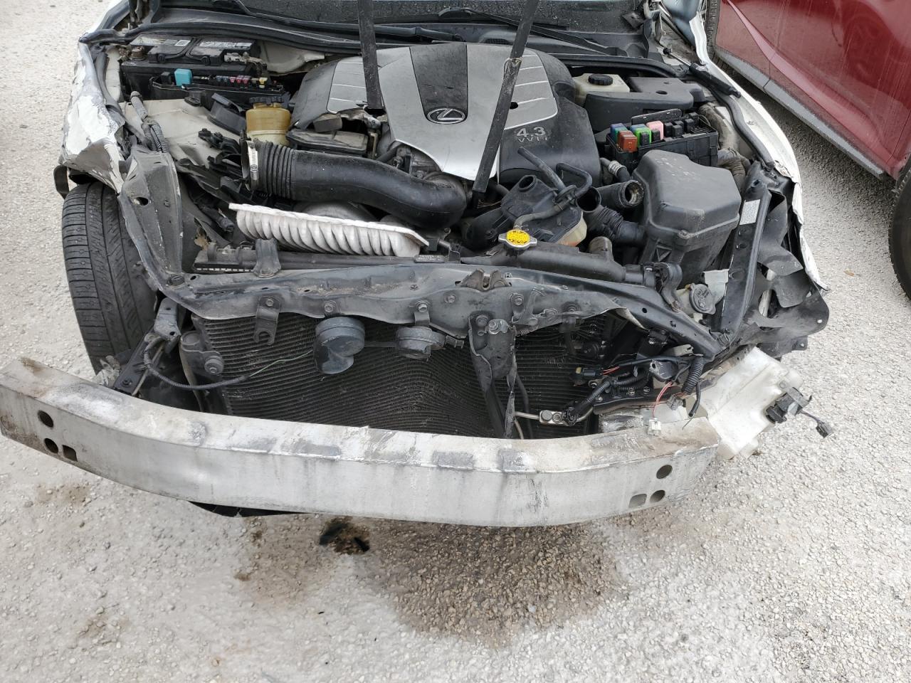 2004 Lexus SC - Image 12