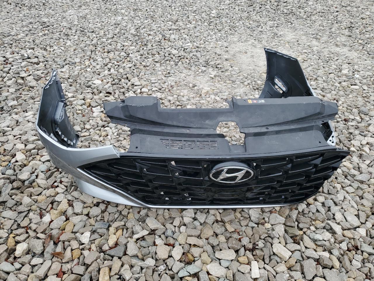2021 Hyundai Sonata - Image 12