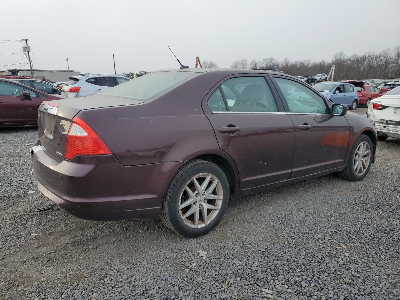 2011 Ford Fusion - Image 3