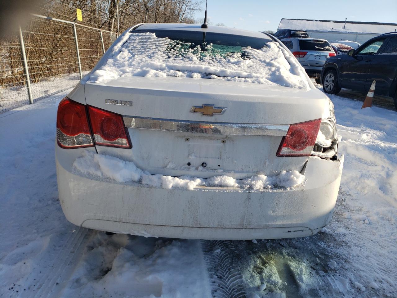 2014 Chevrolet Cruze - Image 6
