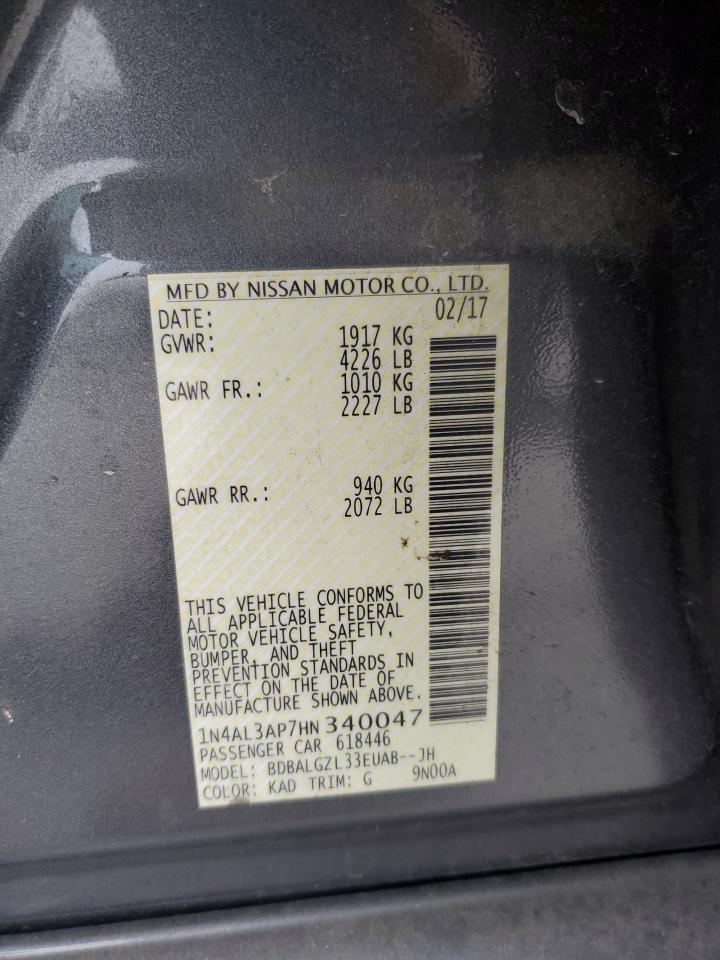 2017 Nissan Altima - Image 12