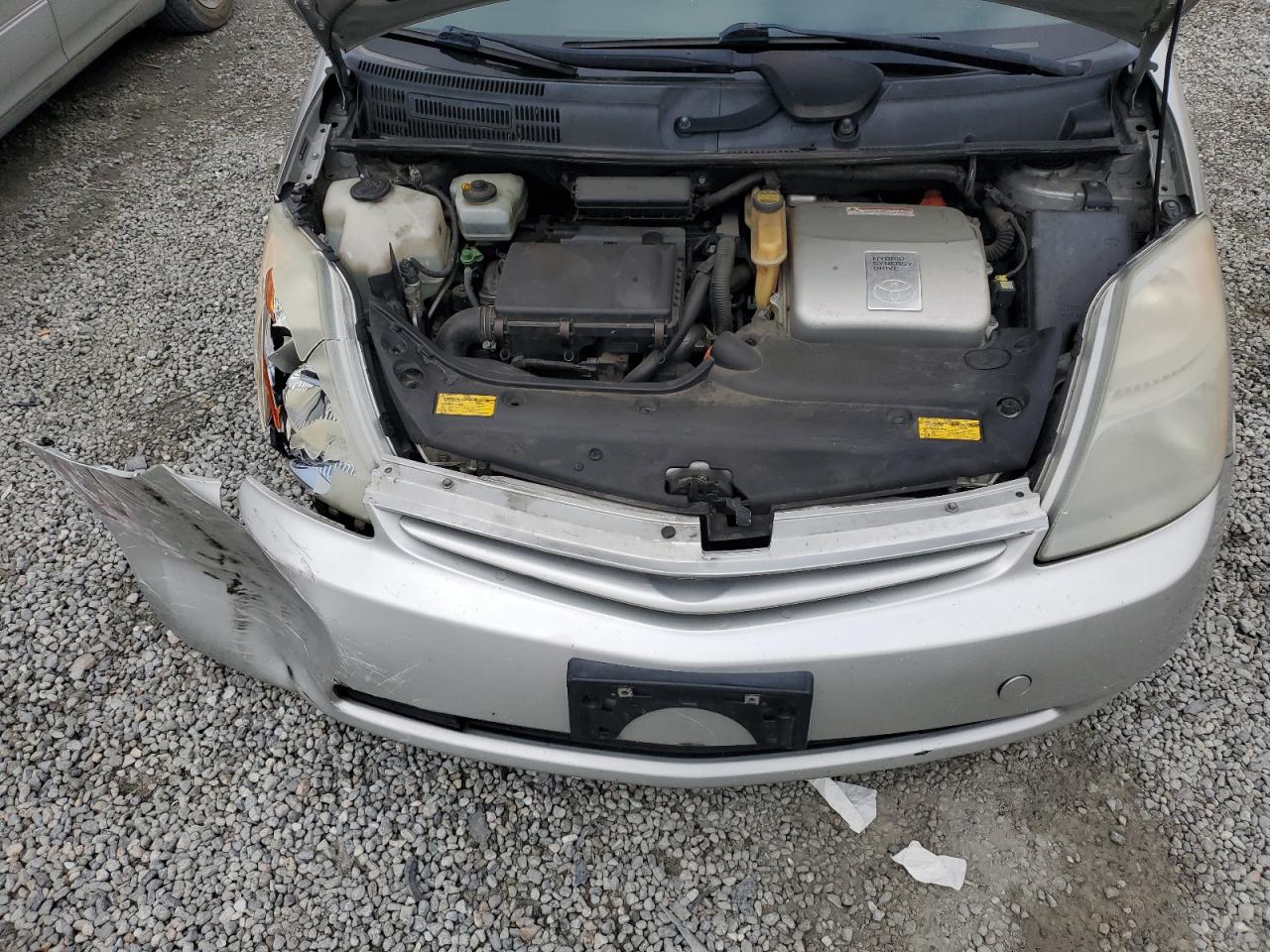 2004 Toyota Prius - Image 11