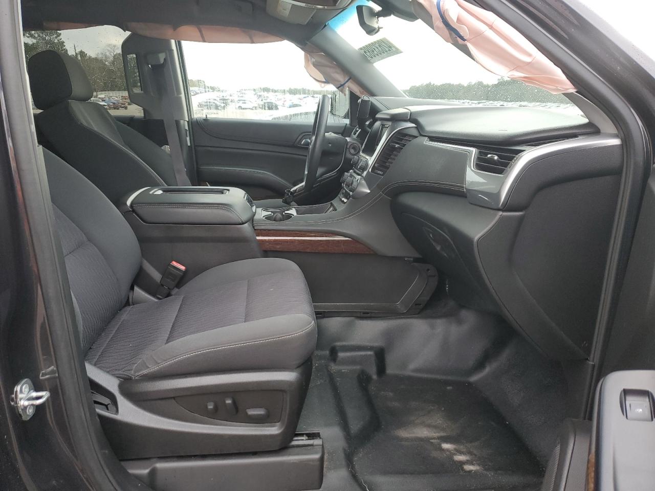 2016 Chevrolet Tahoe - Image 7