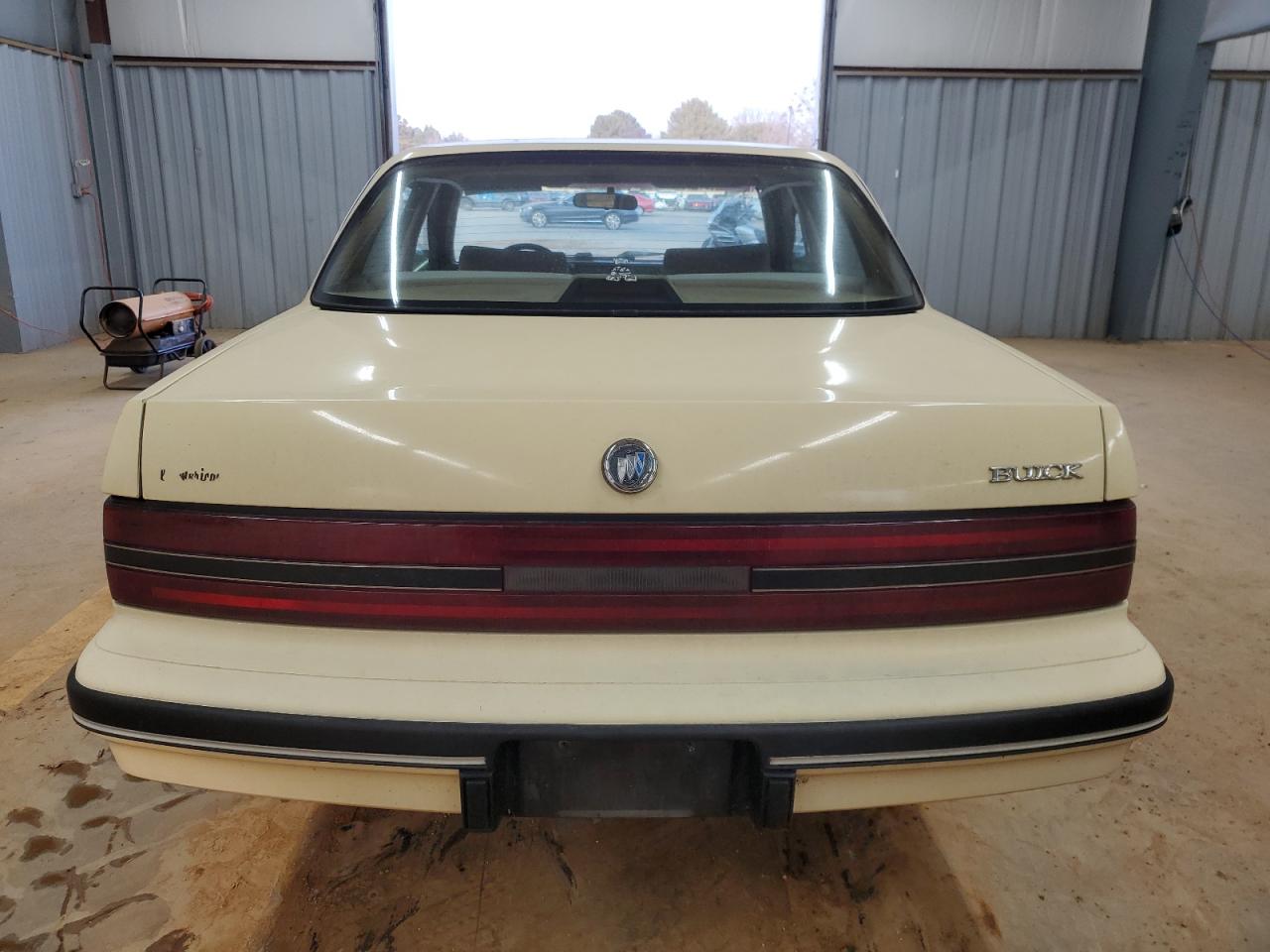 1992 Buick Century - Image 6