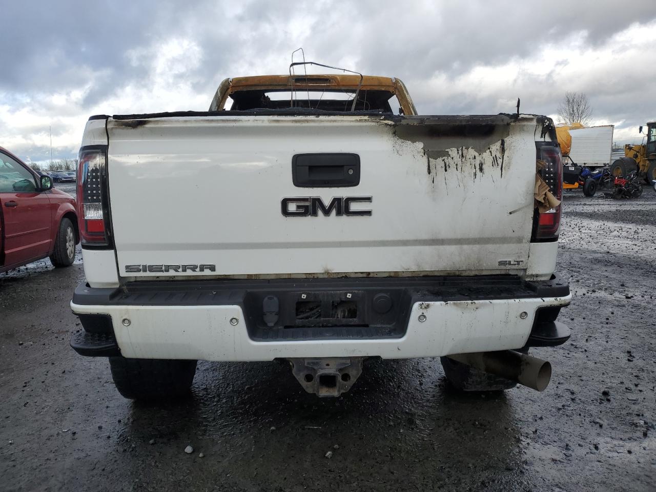 2015 GMC Sierra - Image 6