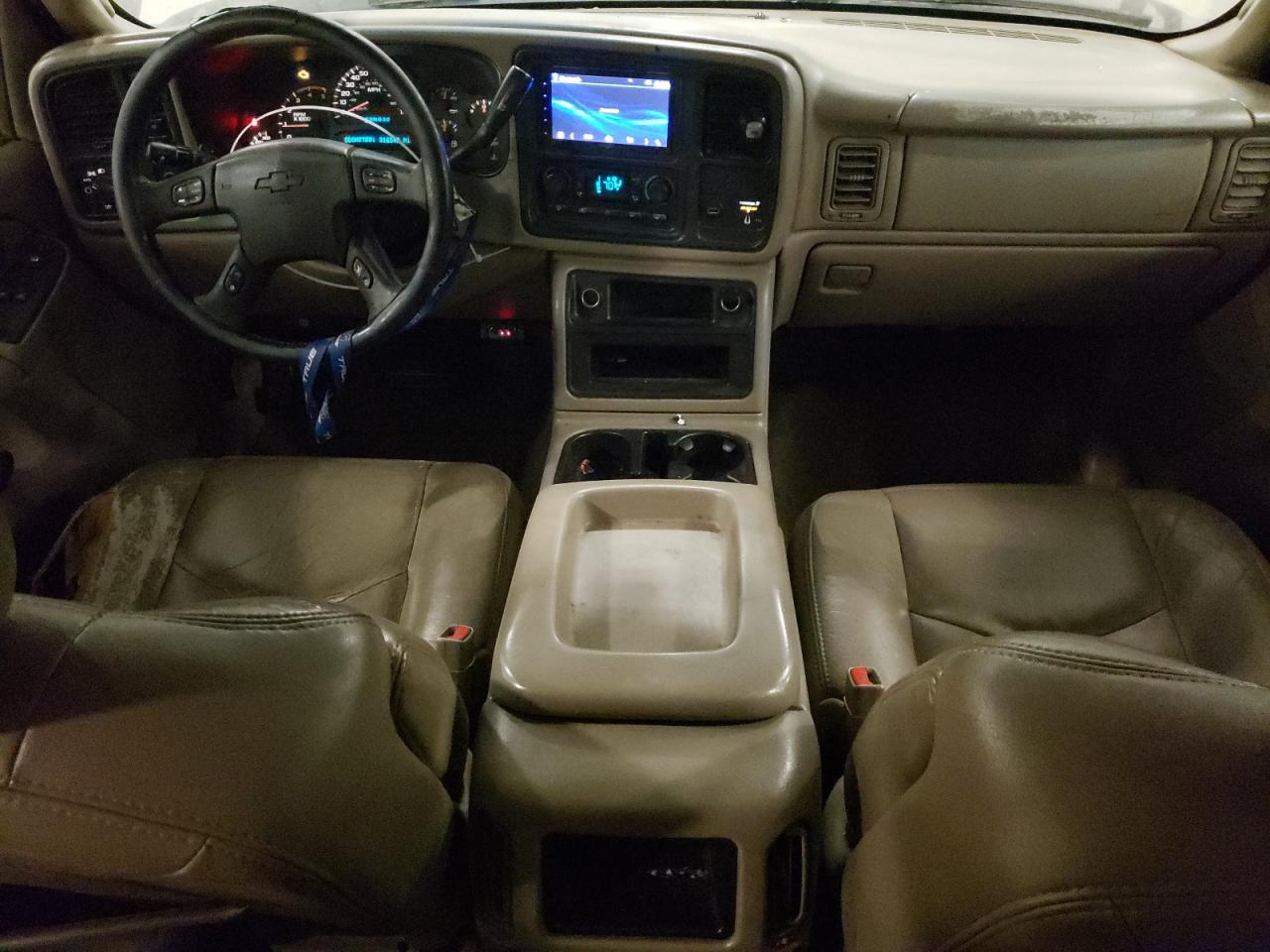 2005 Chevrolet Silverado - Image 8
