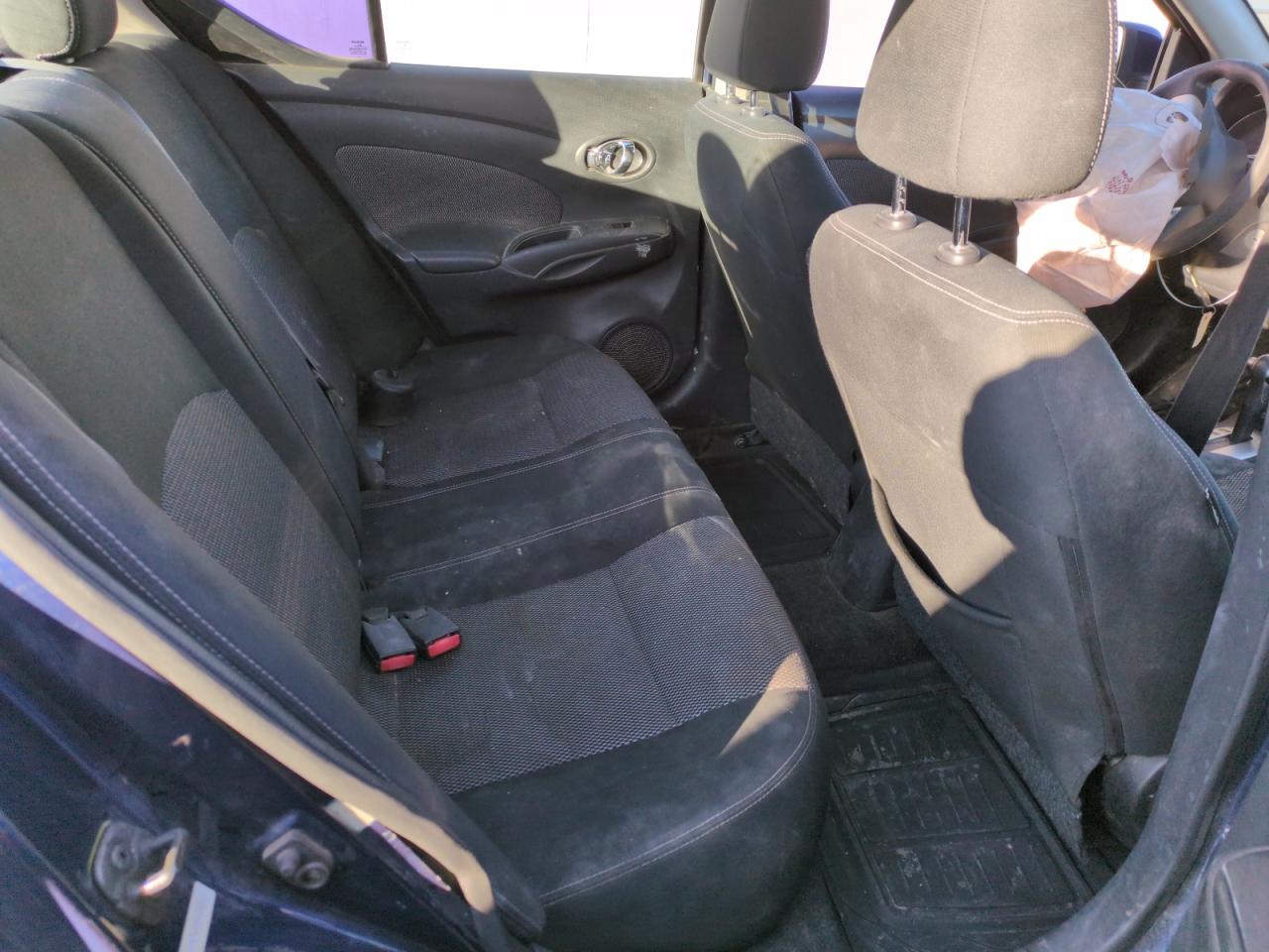 2014 Nissan Versa - Image 10