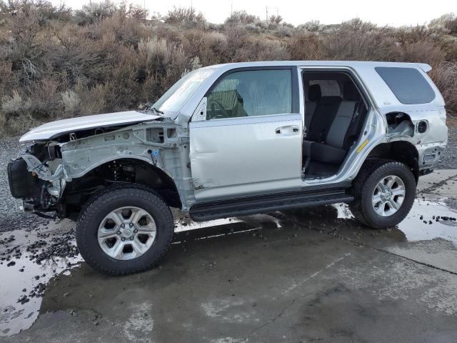  TOYOTA 4RUNNER 2016 Silver