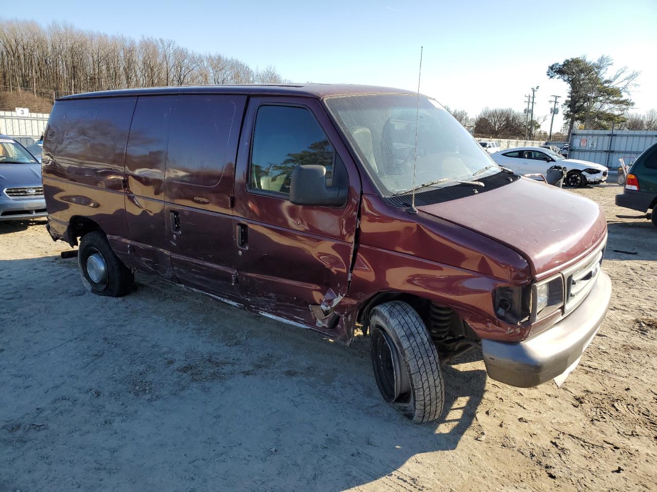 2006 Ford Econoline - Image 4