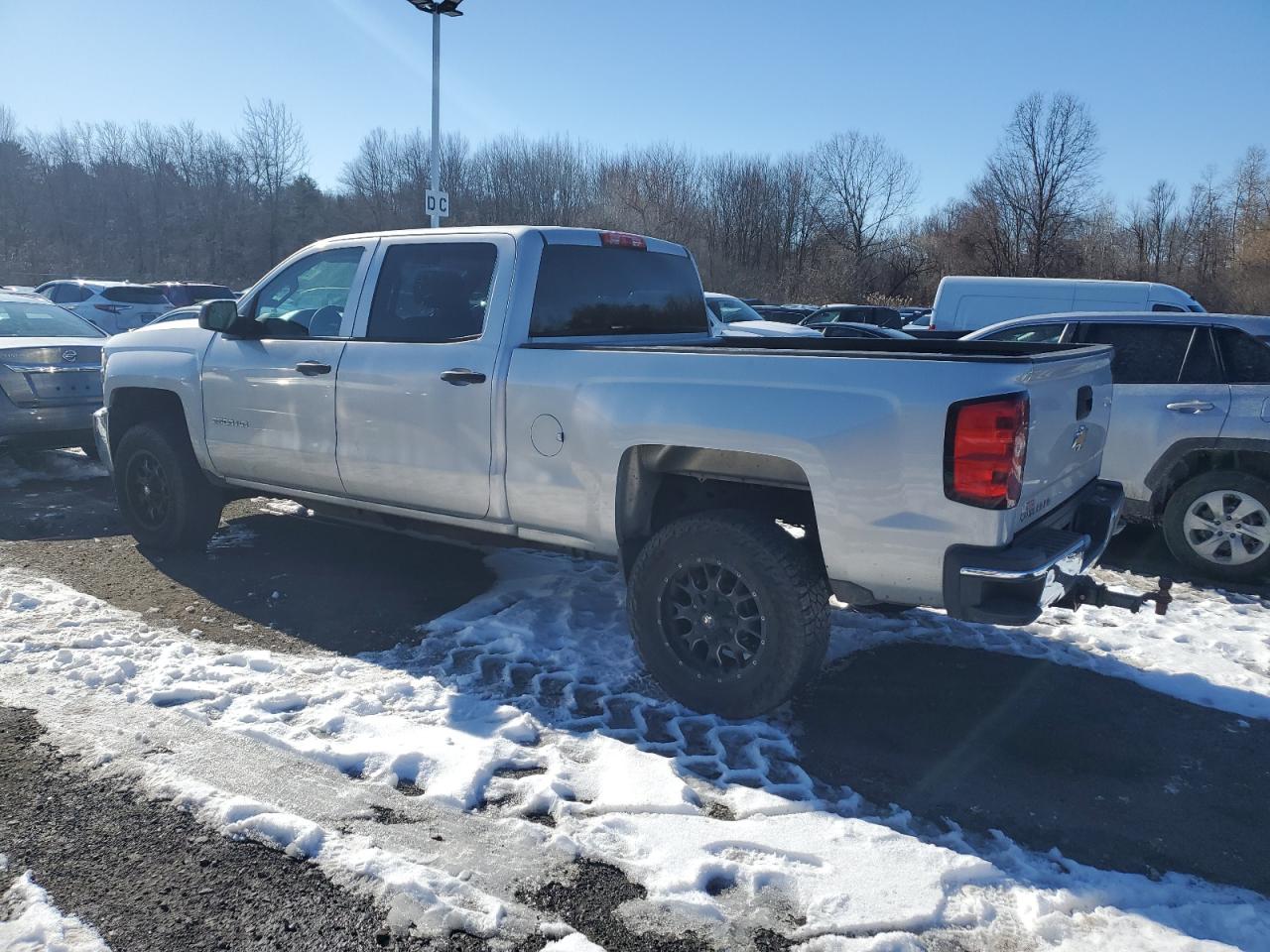 2015 Chevrolet Silverado - Image 2