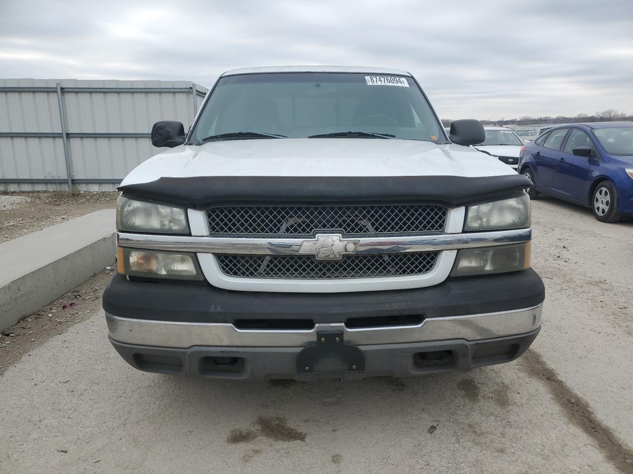2003 Chevrolet Silverado - Image 5