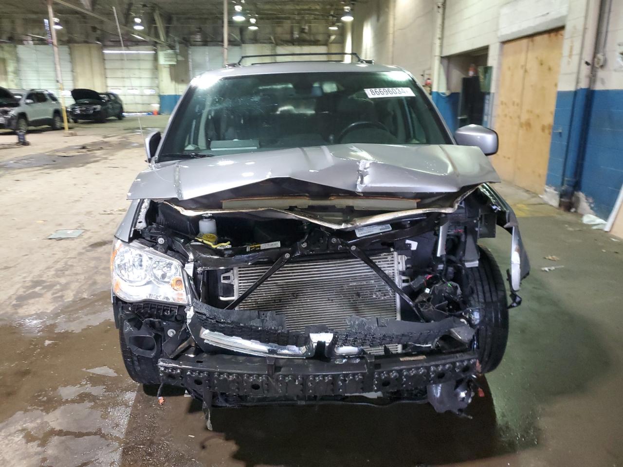 2019 Dodge Caravan - Image 5