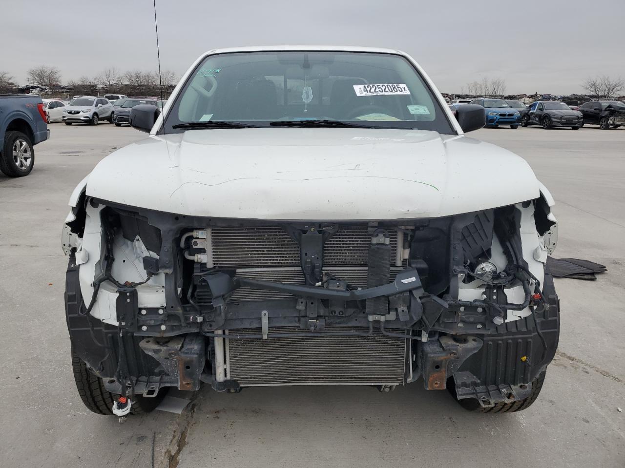 2021 Nissan Navara (Frontier) - Image 5