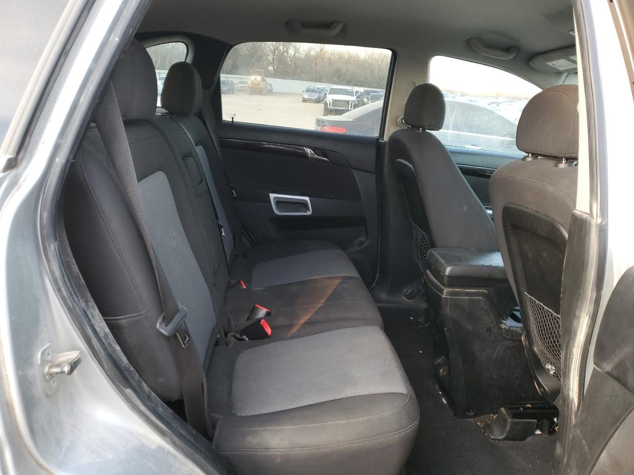 2014 Chevrolet Captiva - Image 12