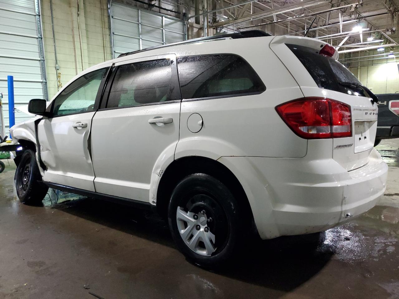 2014 Dodge Journey - Image 2