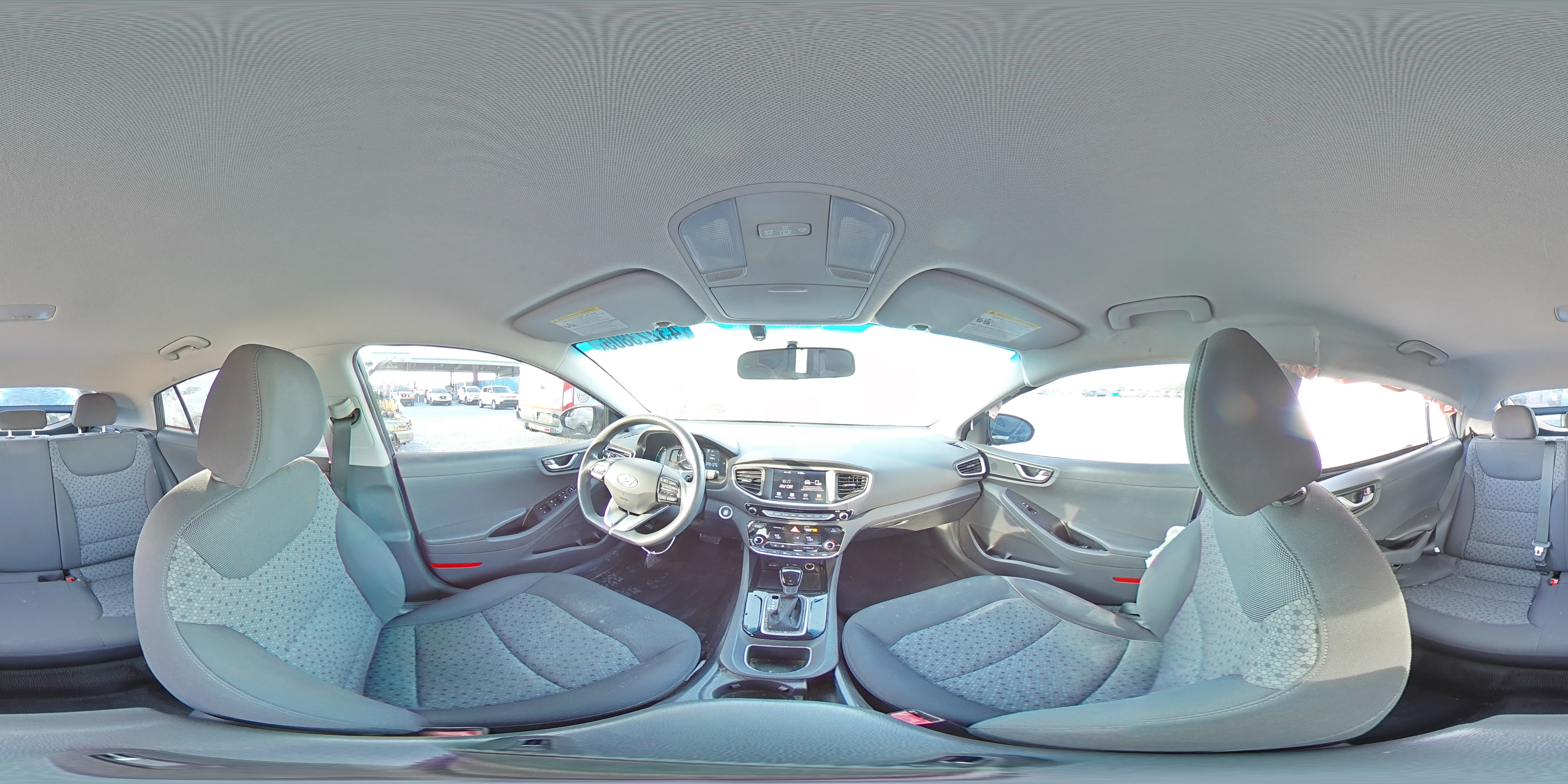 2017 Hyundai IONIQ - Image 12
