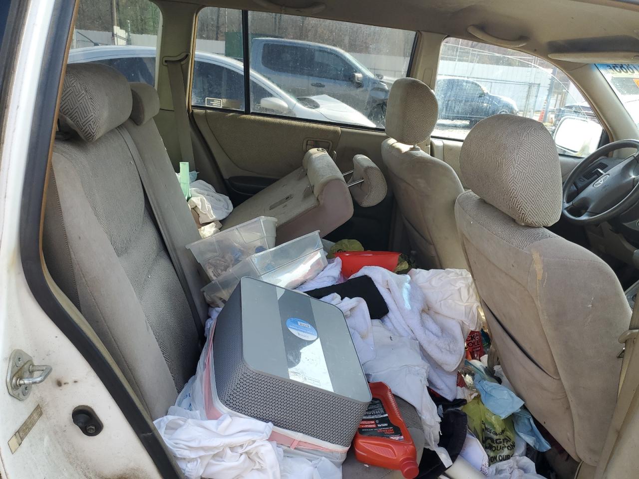 2001 Toyota Highlander - Image 10