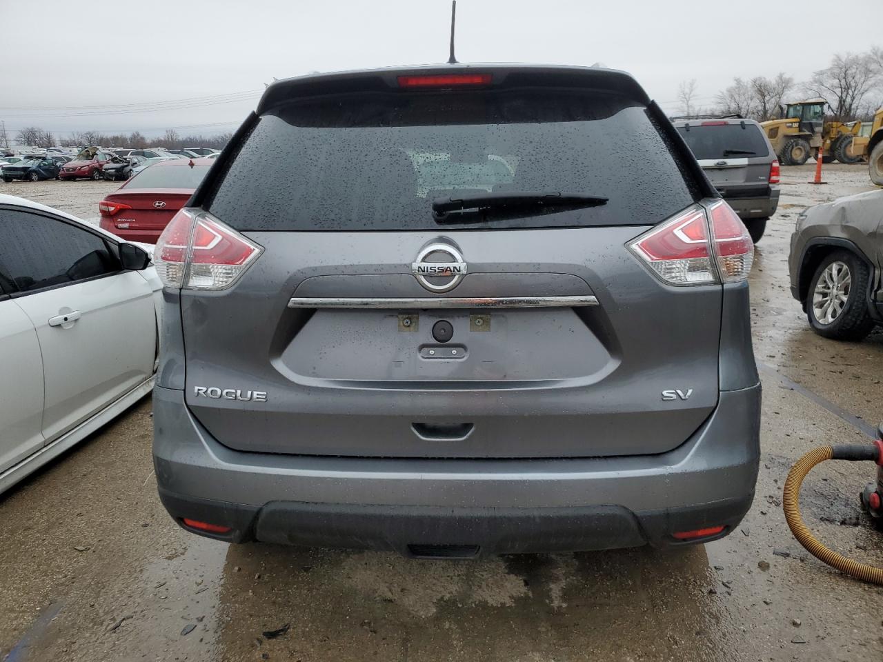 2015 Nissan Rogue - Image 6