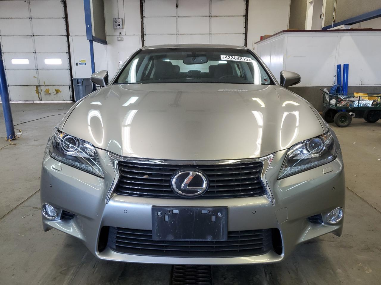 2015 Lexus GS - Image 5