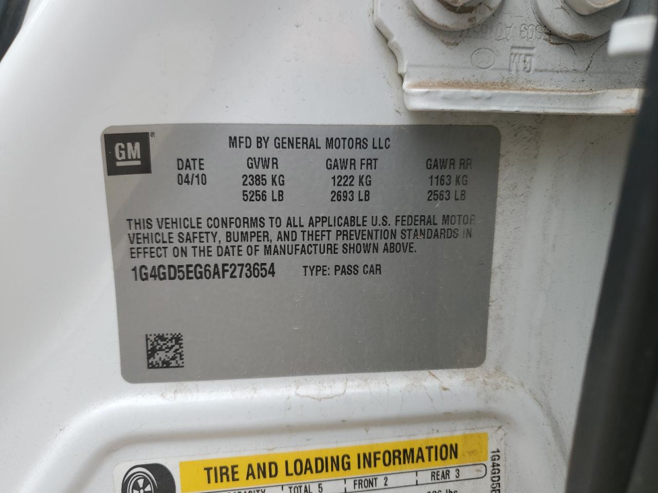 2010 Buick LaCrosse - Image 12