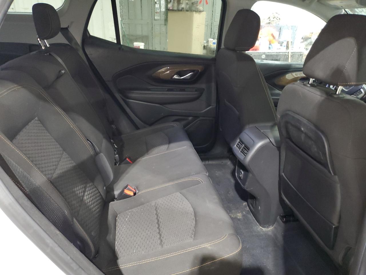 2020 GMC Terrain - Image 11