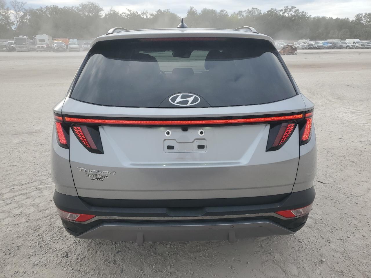 2022 Hyundai Tucson - Image 6