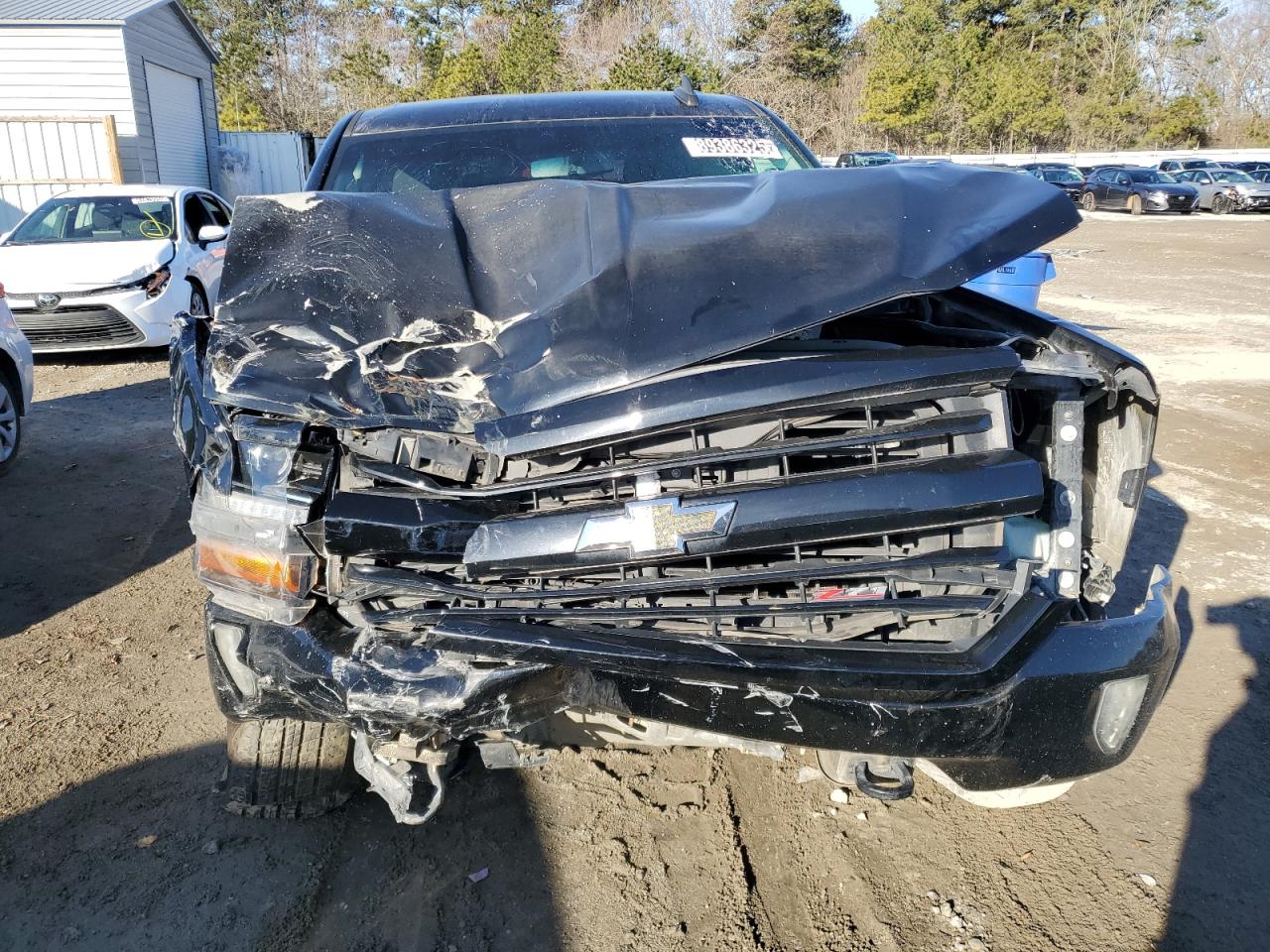 2017 Chevrolet Silverado - Image 5