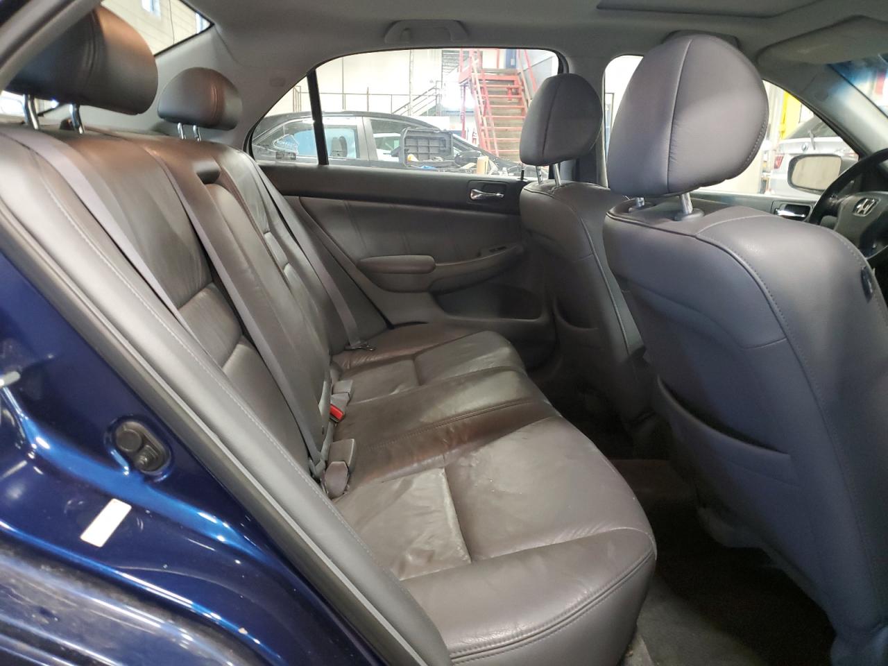 2005 Honda Accord - Image 10