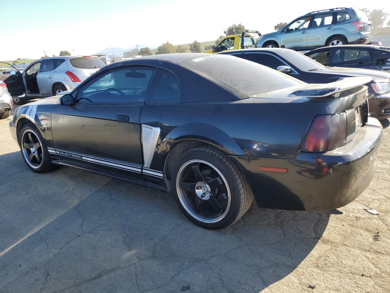 2001 Ford Mustang - Image 2