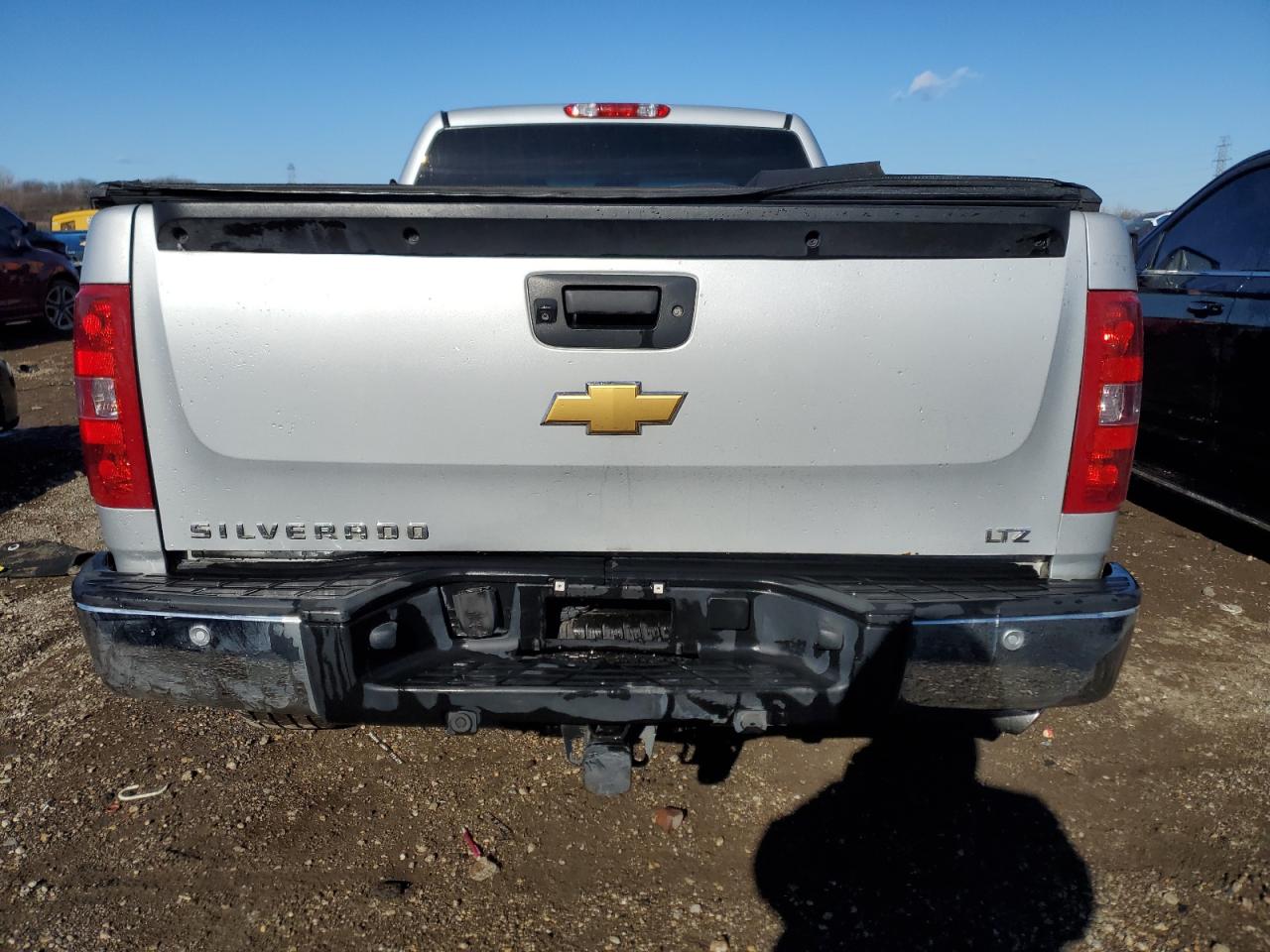 2013 Chevrolet Silverado - Image 6