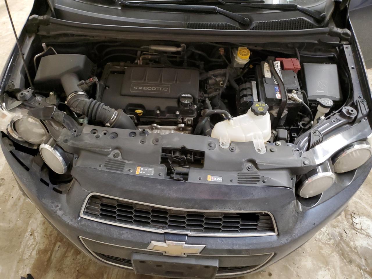 2015 Chevrolet Sonic - Image 11