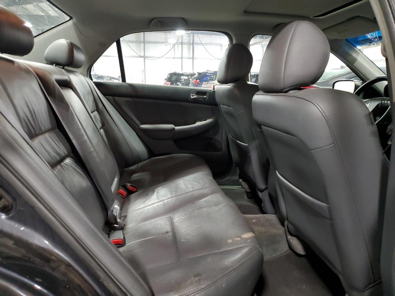2006 Honda Accord - Image 10