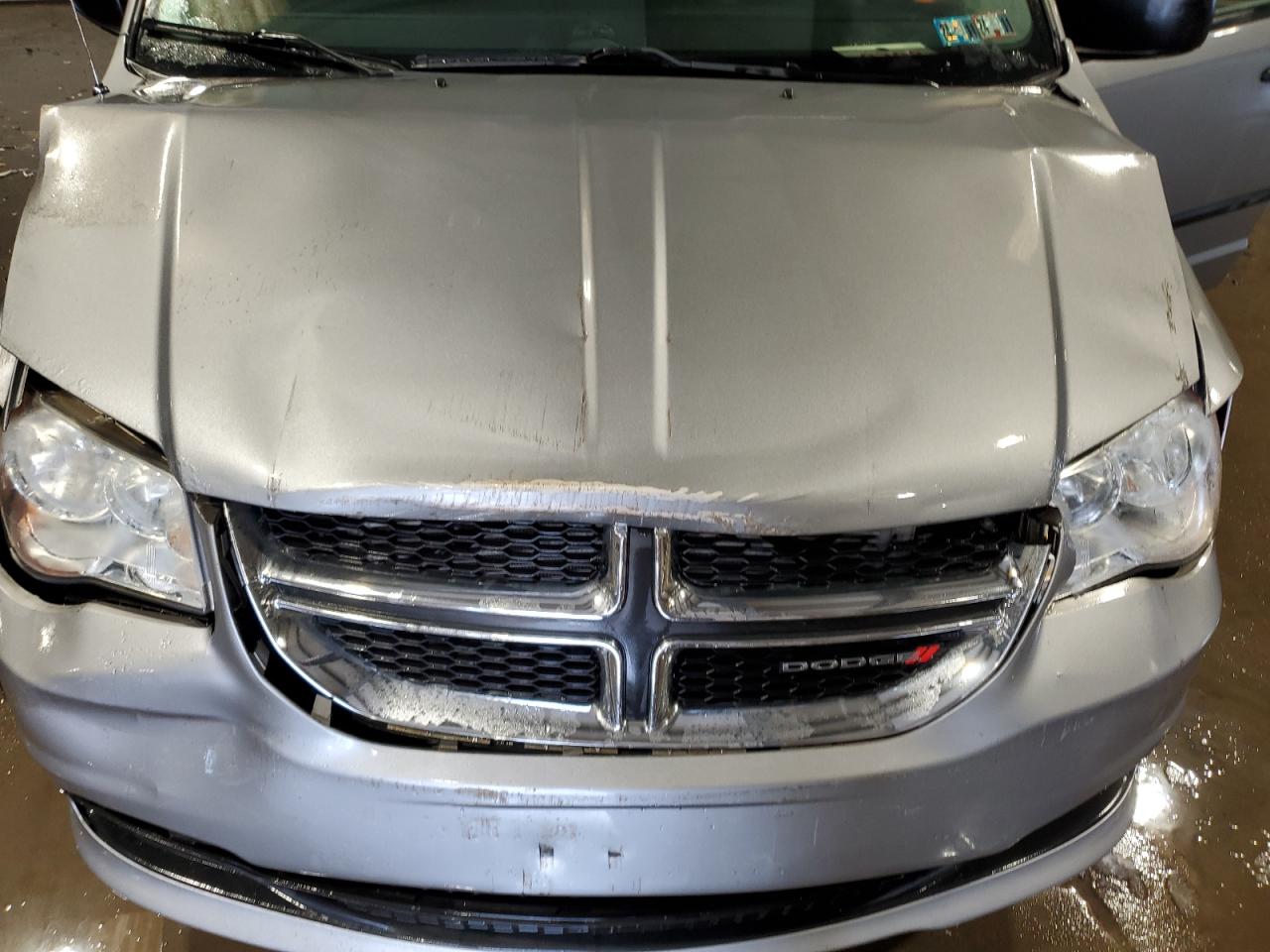 2014 Dodge Caravan - Image 12