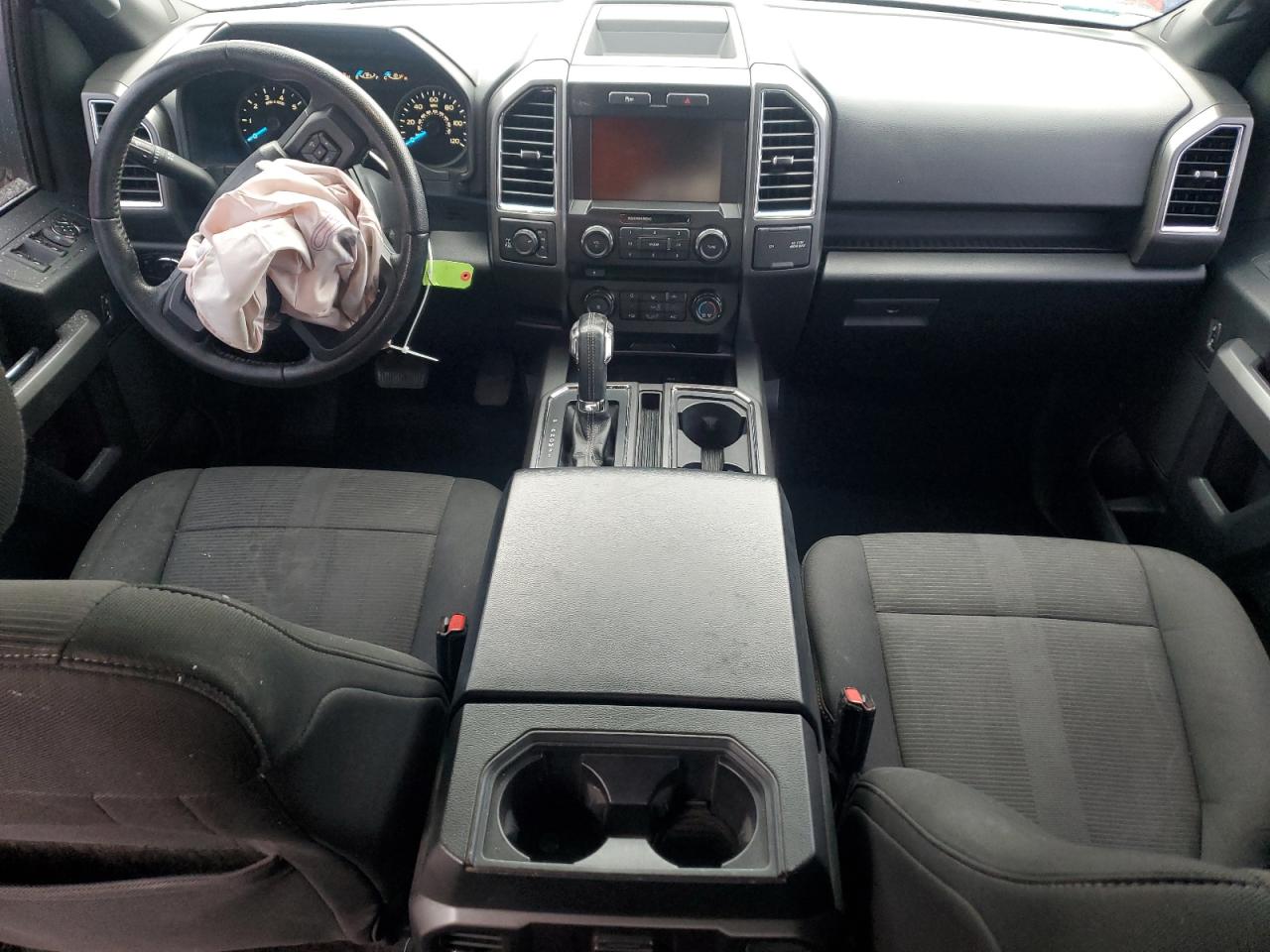 2015 Ford F-150 - Image 8