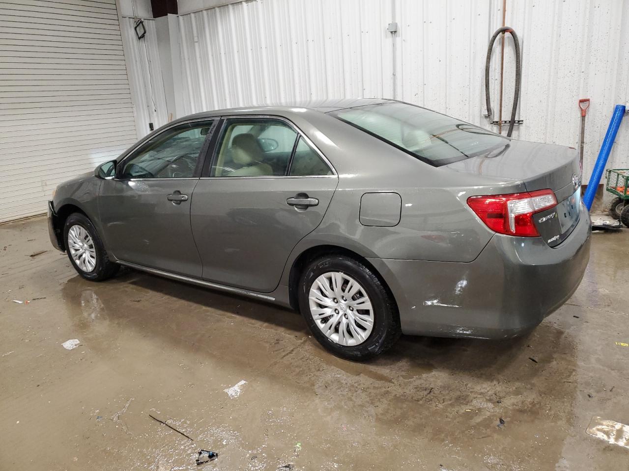 2012 Toyota Camry - Image 2
