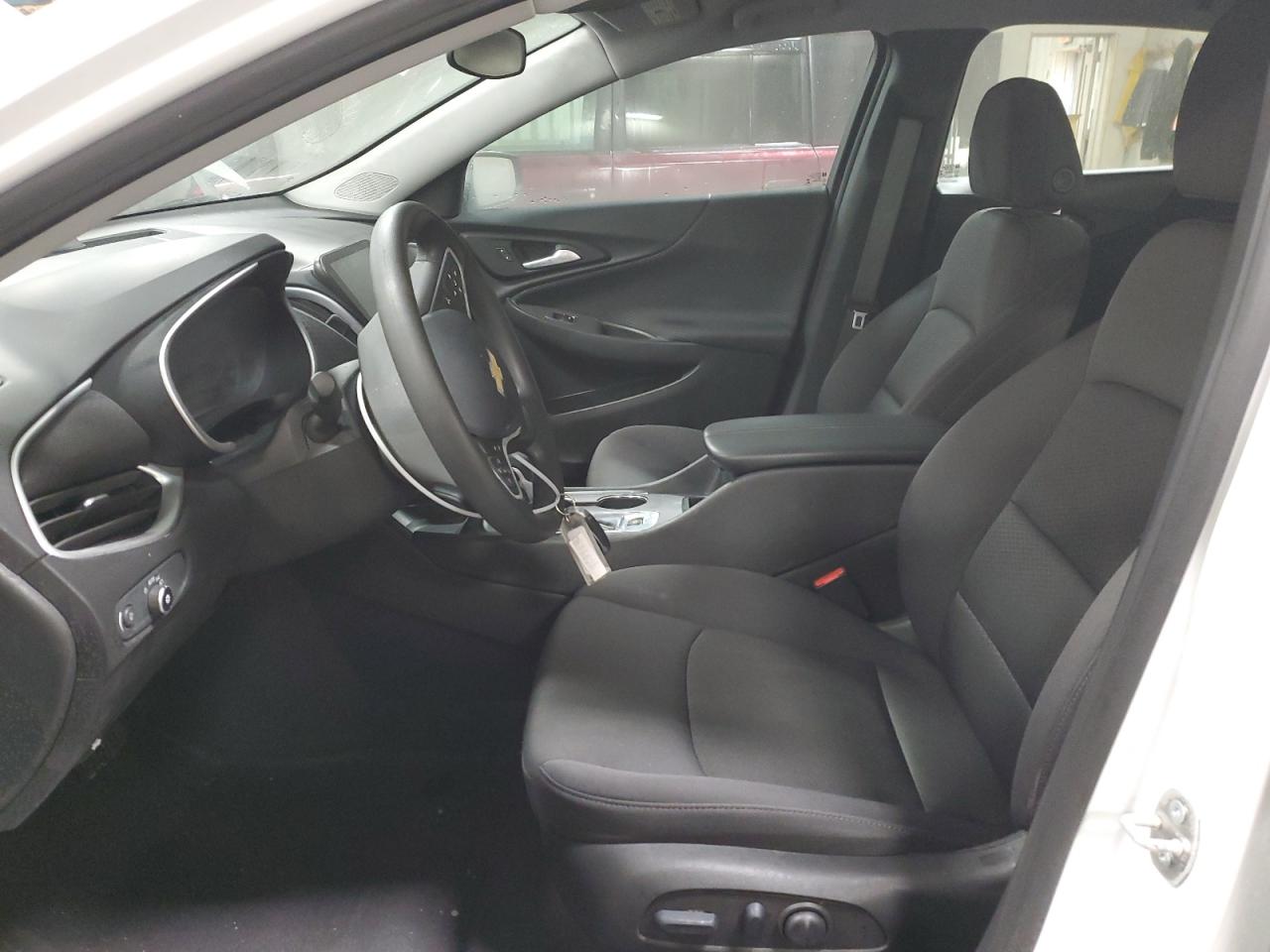 2023 Chevrolet Malibu - Image 7