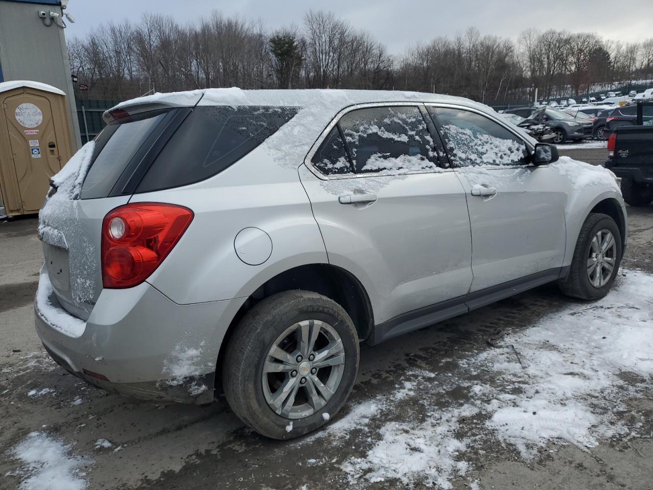 VIN 1GNFLEEK3FZ108889 2015 CHEVROLET EQUINOX no.3